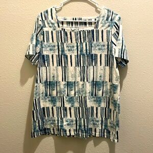 Coral Bay women’s  blue & white Large size square neck blouse. Pre-owned.